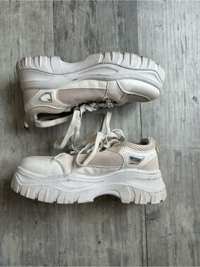 Women’s Chunky Platform Sneakers - Cream